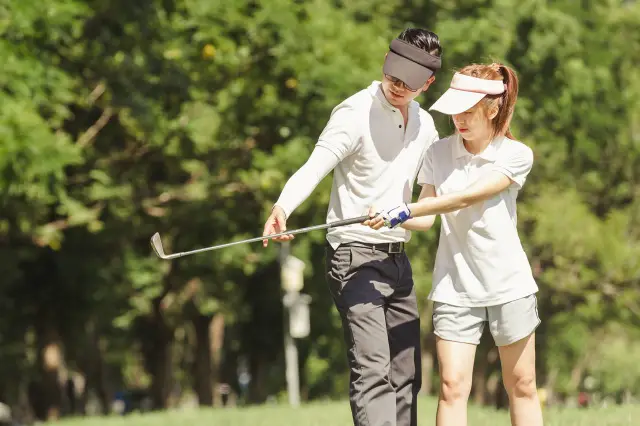 Latihan Swing Rutin bagi Pegolf Senior