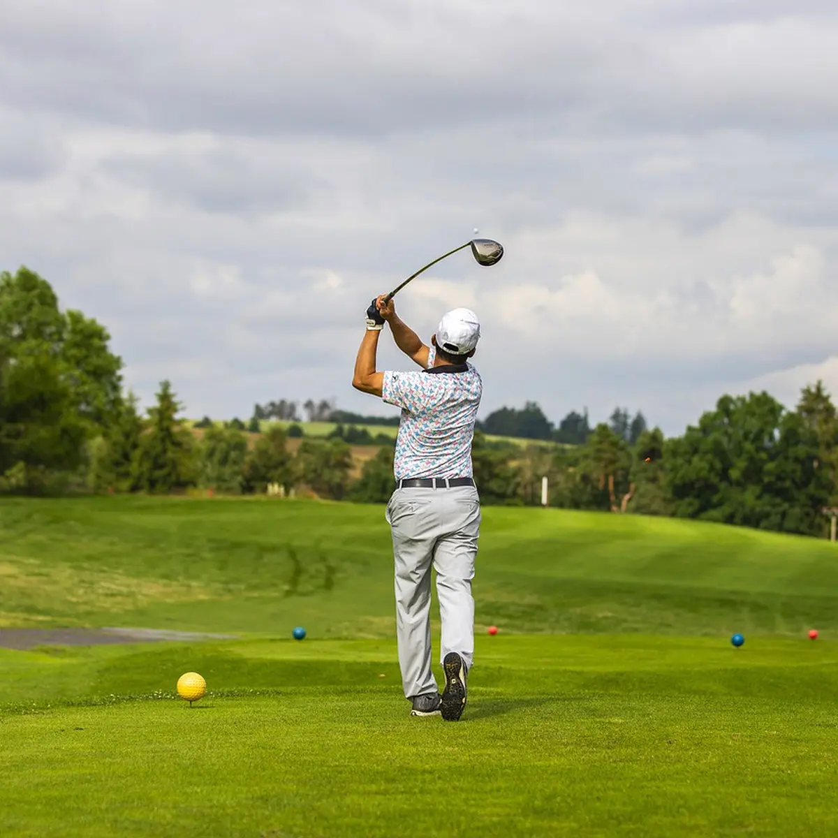 Tips Bermain Golf di Cuaca Terik